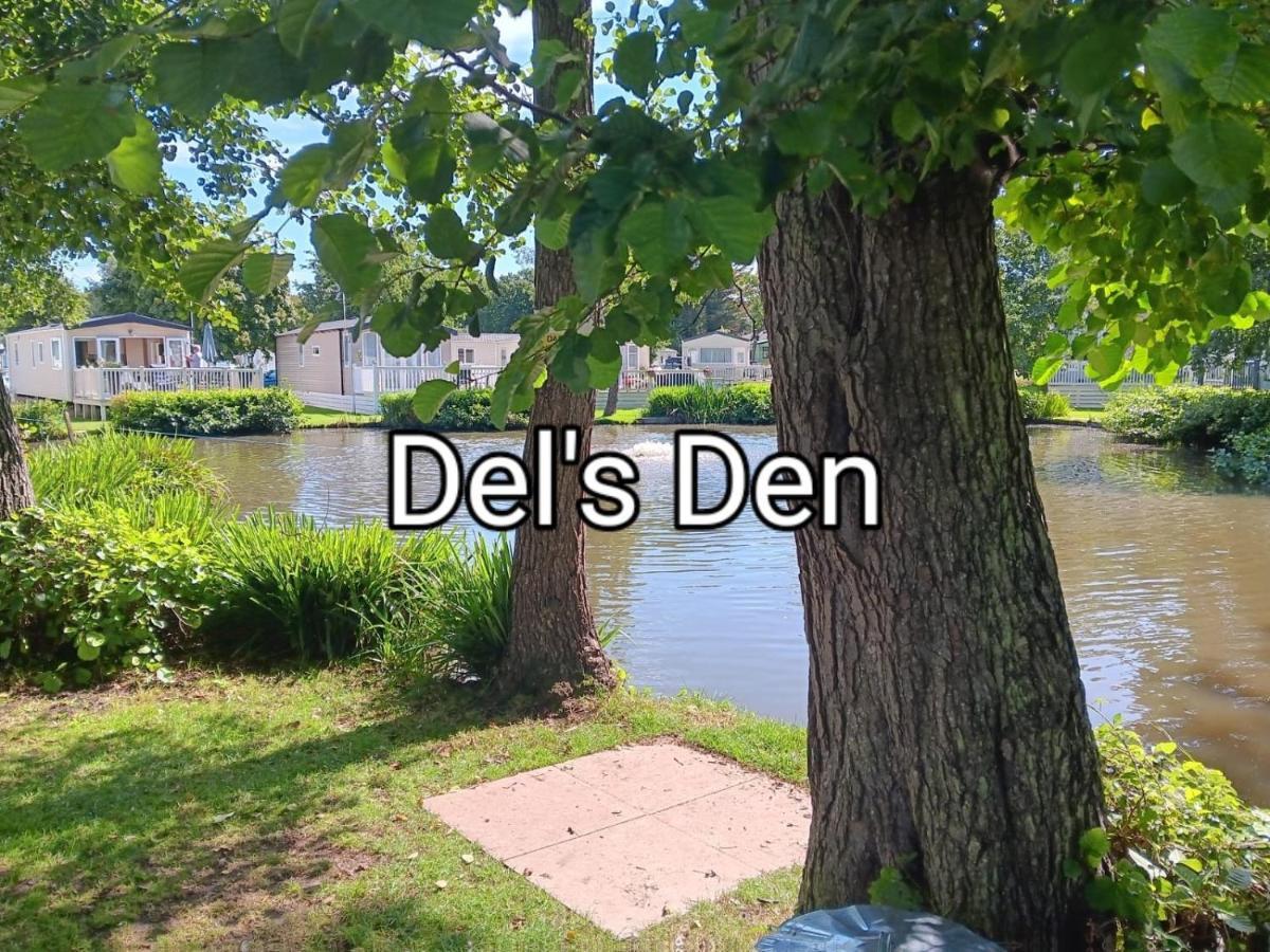 Del'S Den Lakeside Weeley Bridge Zewnętrze zdjęcie